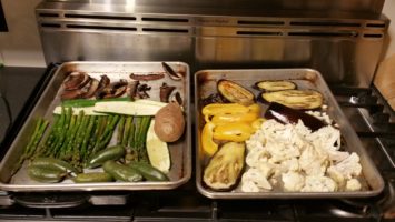 Read more about the article Eat All Week Roasted Vegetables